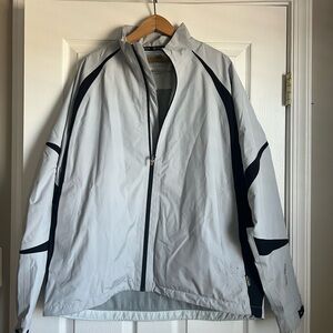 Sunice Men's Light Gray and Black Windbreaker